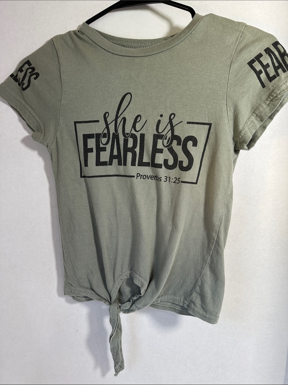 On fire olive green short sleeve shirt fearless size 10